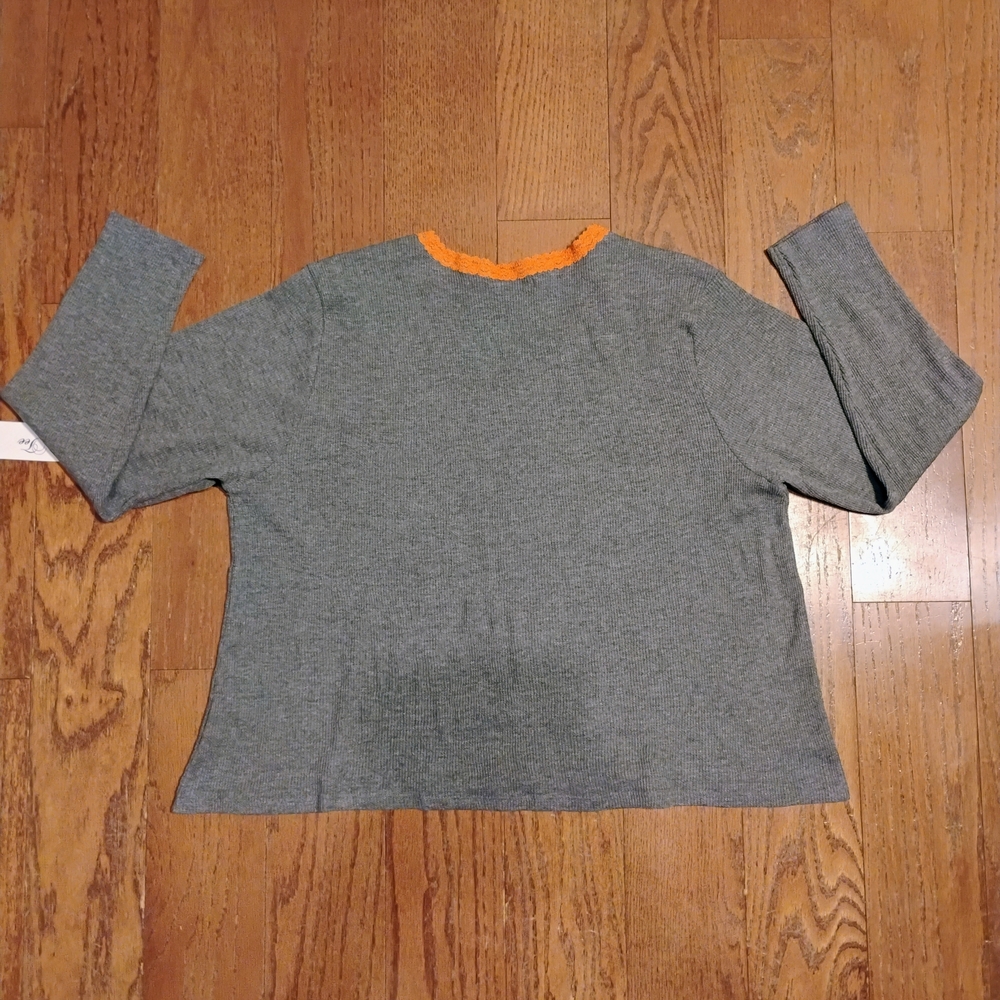 Paper Tee Ribbed V-Neck Long Sleeve Shirt - Picture 4 of 7